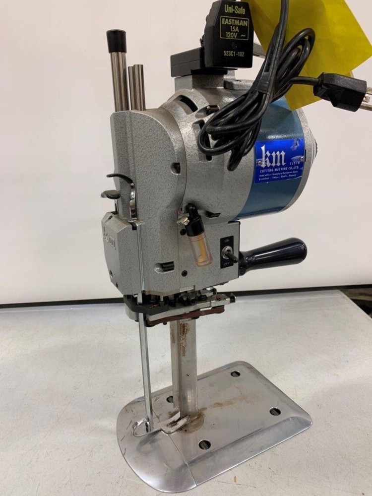 KM MACK CLOTH CUTTING MACHINE, 15A/120V