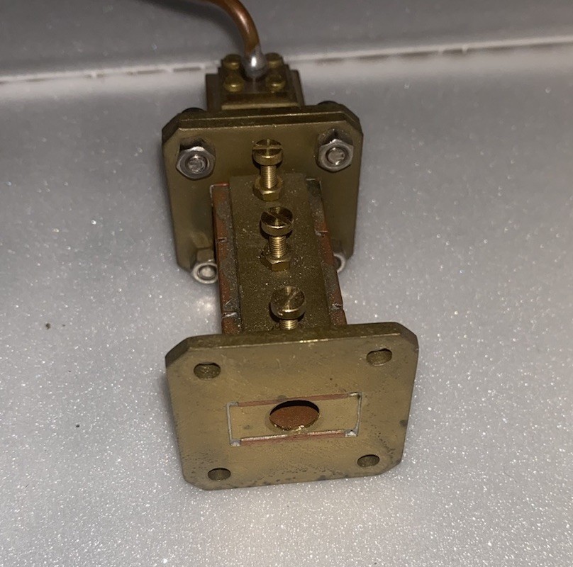 FILTER 10.330 Ghz +ADAPTER WR75-SMAm -1.7 Db 10-10.8 Ghz TESTED