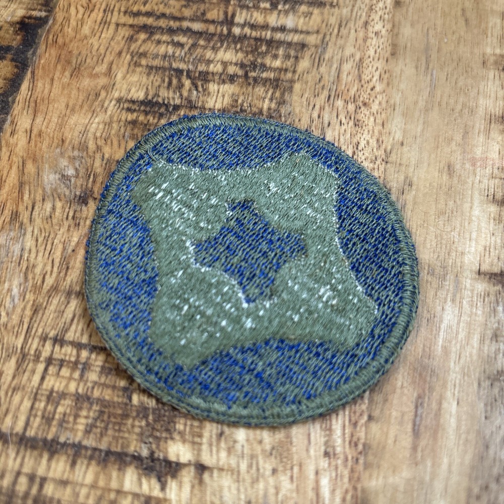 Military Patch Badge 4th Army Service Command Tight Weave Variant app 2 1/2"￼