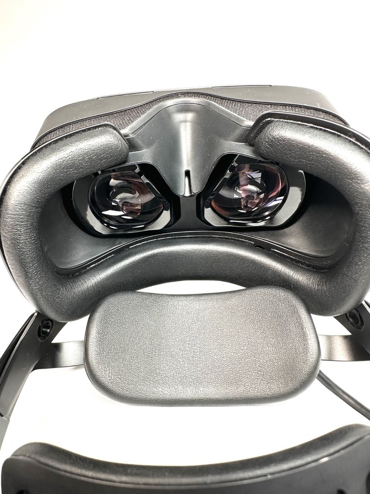 Varjo Aero VR Headset (Complete Kit) with Hard Case