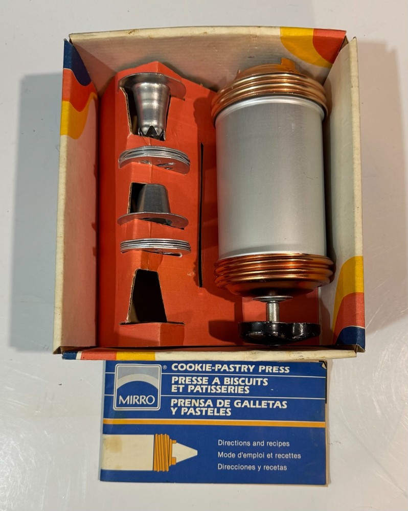Mirro Cookie Press Vintage With Tips & Discs