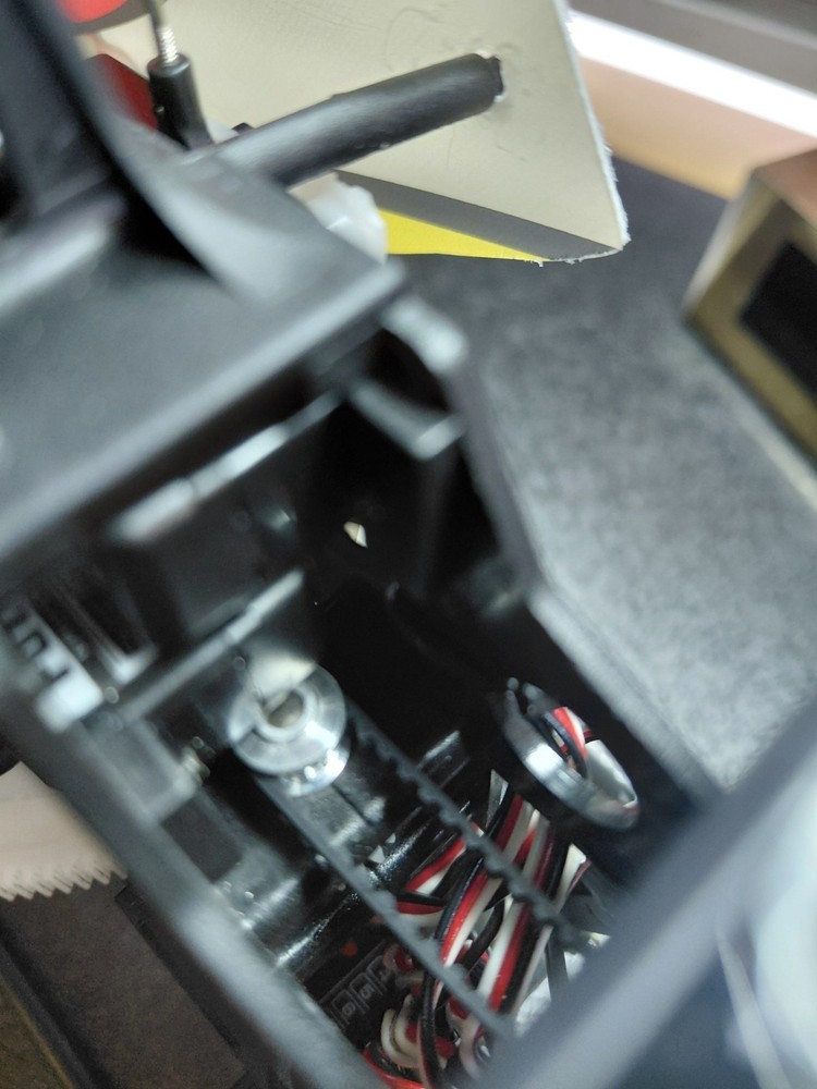 Heli-Max AXE 400 3D RTF Helicopter