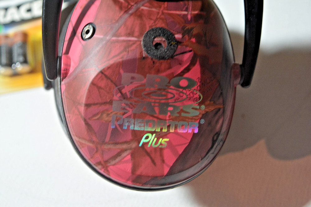 Pro Ears Predator Plus Electronic Hearing Protection Pink Camo -