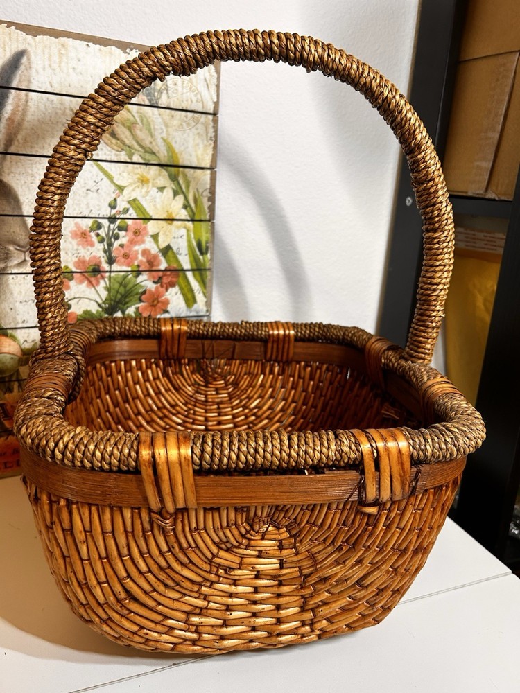 Easter Basket Or Home Decor Basket. Square Quality Solid 11 X 11.