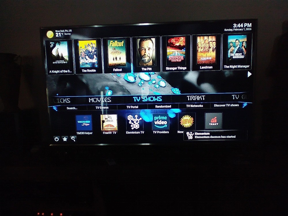 ONN 4K Streaming Device (2025) 4K UHD, w/ Cool Apps !!!!!