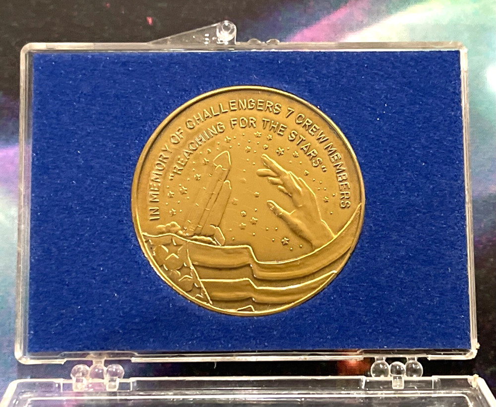 STS-51-L SPACE SHUTTLE BRONZE COIN NASA MFA ISSUE POST-ACCIDENT RELEASE CASE