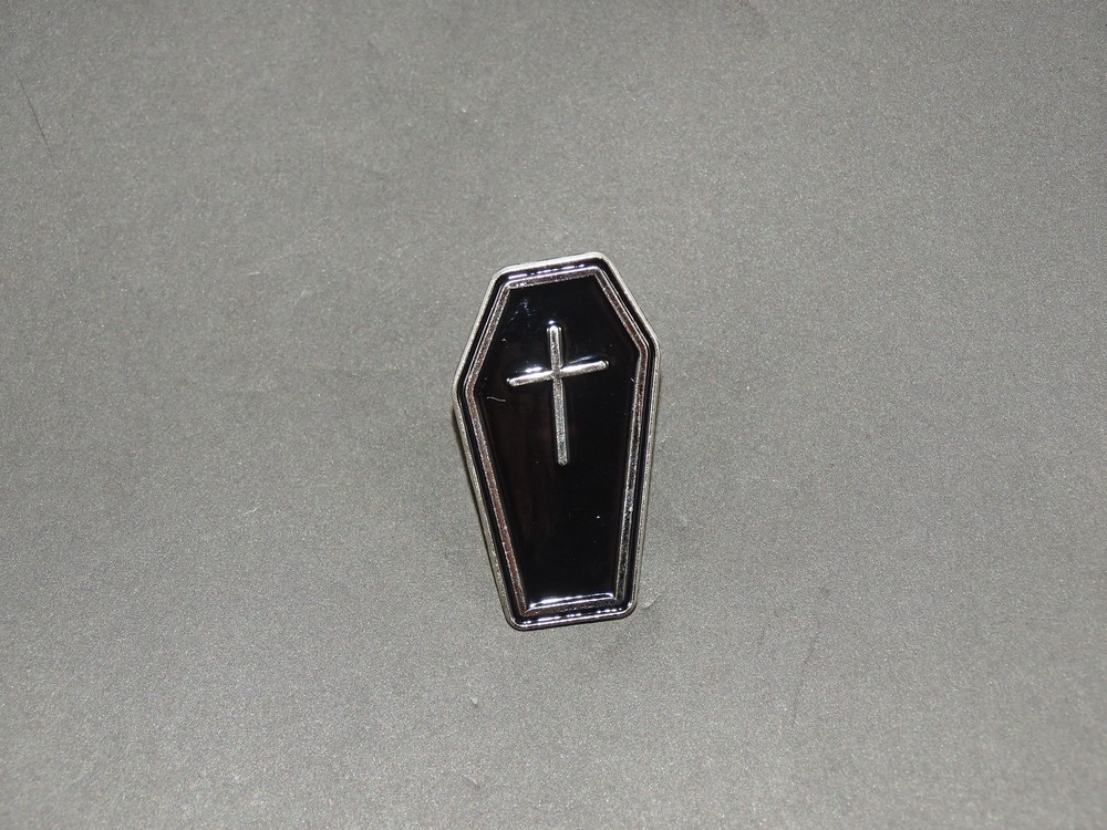 Pin - Coffin