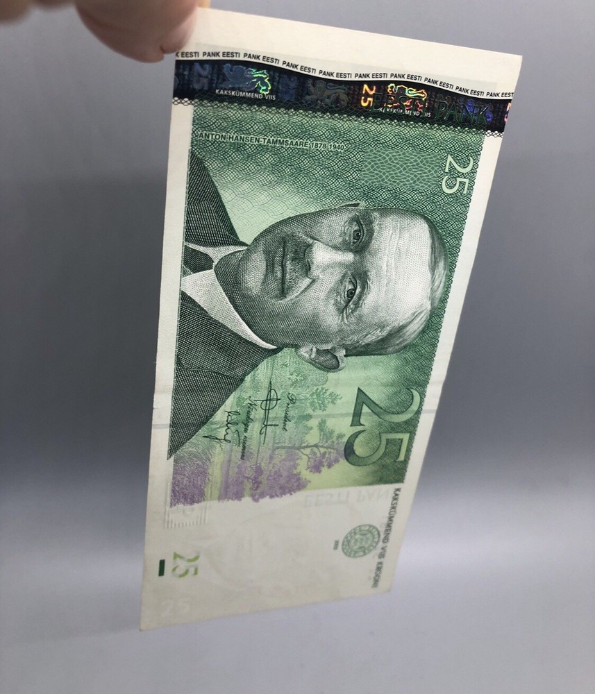 Estonian 25 Kron Banknote 2002