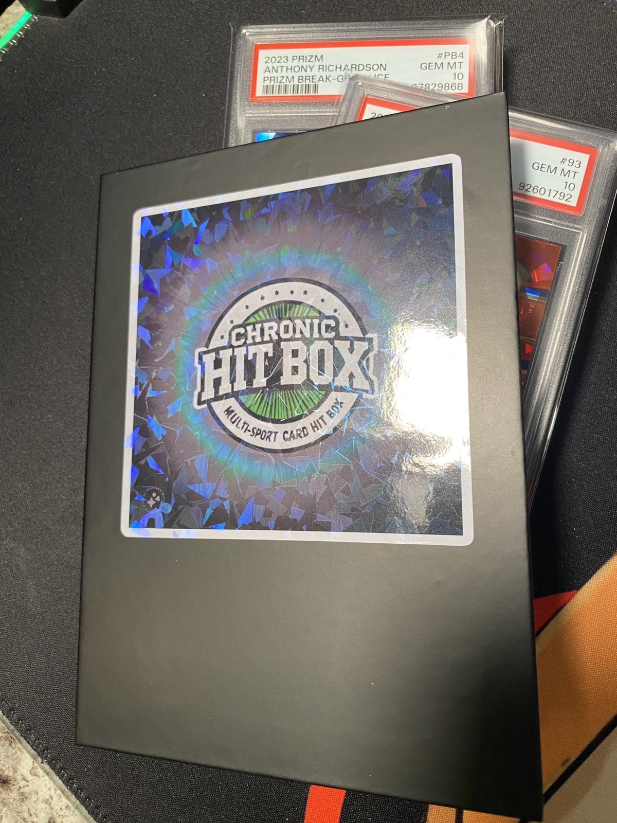CHRONIC HIT BOX -SEALED MULTI-SPORT CARD BOX OF 1-4+ CARDS INSIDE! NBA MLB NFL!!