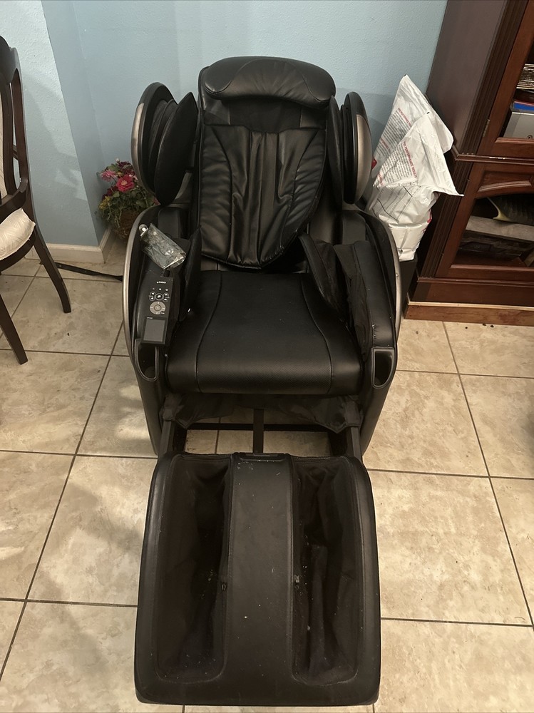 2013 Osim U divine S massage chair