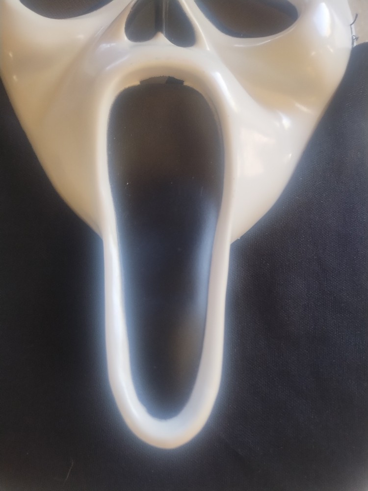 Vtg Scream Ghostface Mask Easter Unlimited Inc