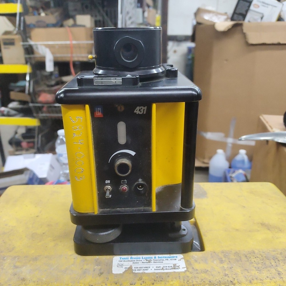 LCI Lasers 431 Level System / Kit With Caring Case Tested / Works