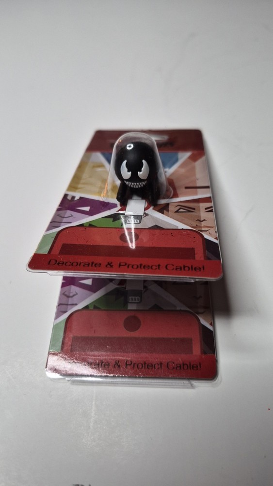 Avengers Decorate &Protect Cable Data Line Protector Cover