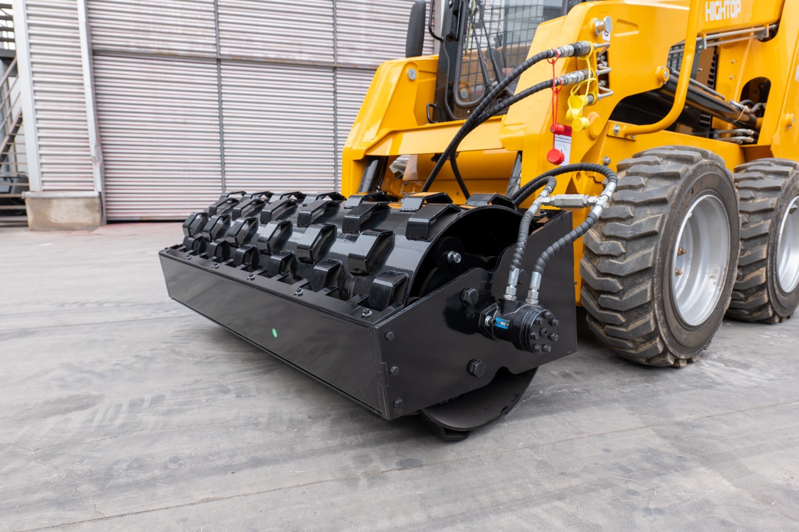 1.5m/ 60" Vibratory Soil Compactor for Skid Steer fits Bobcat Padfoot Roller