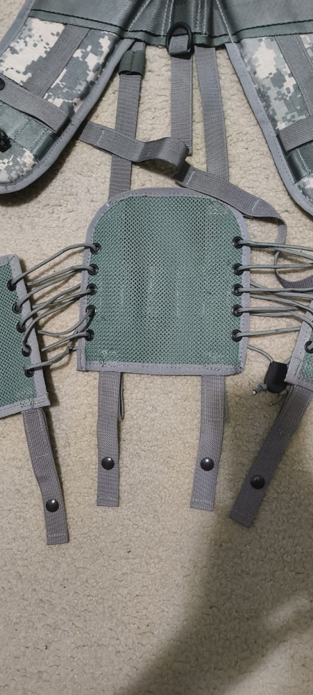 USGI MOLLE Medic Vest UCP Experimental