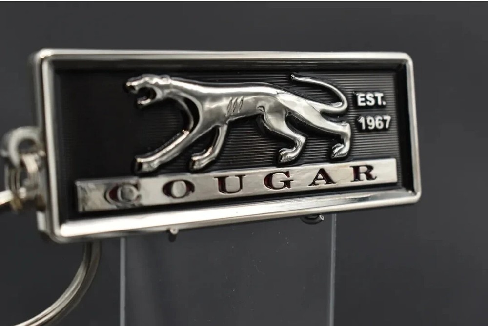 Mercury Cougar emblem keychain- 35