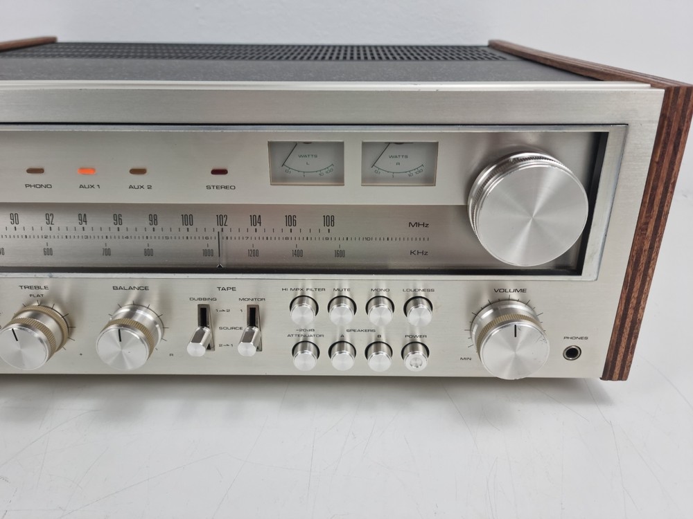 Realistic STA-2000 - Stereo Receiver - Fully Serviced - New side pannels