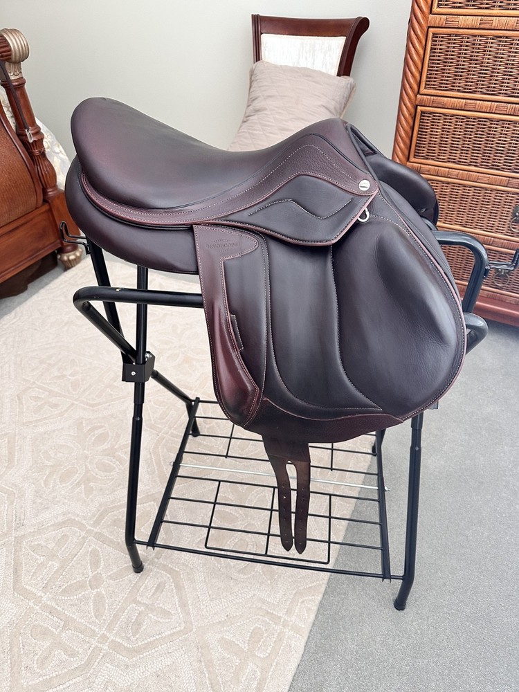 17.5 Devoucoux Chiberta Lab Saddle 2023