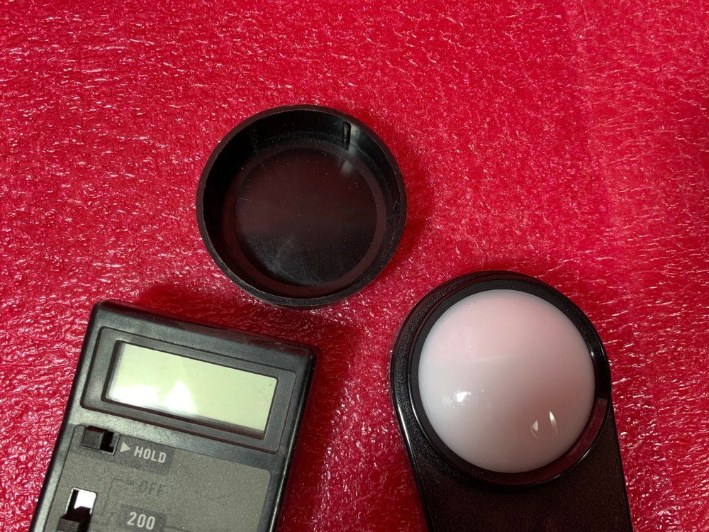 YFS Digital Light Meter model YF-1065