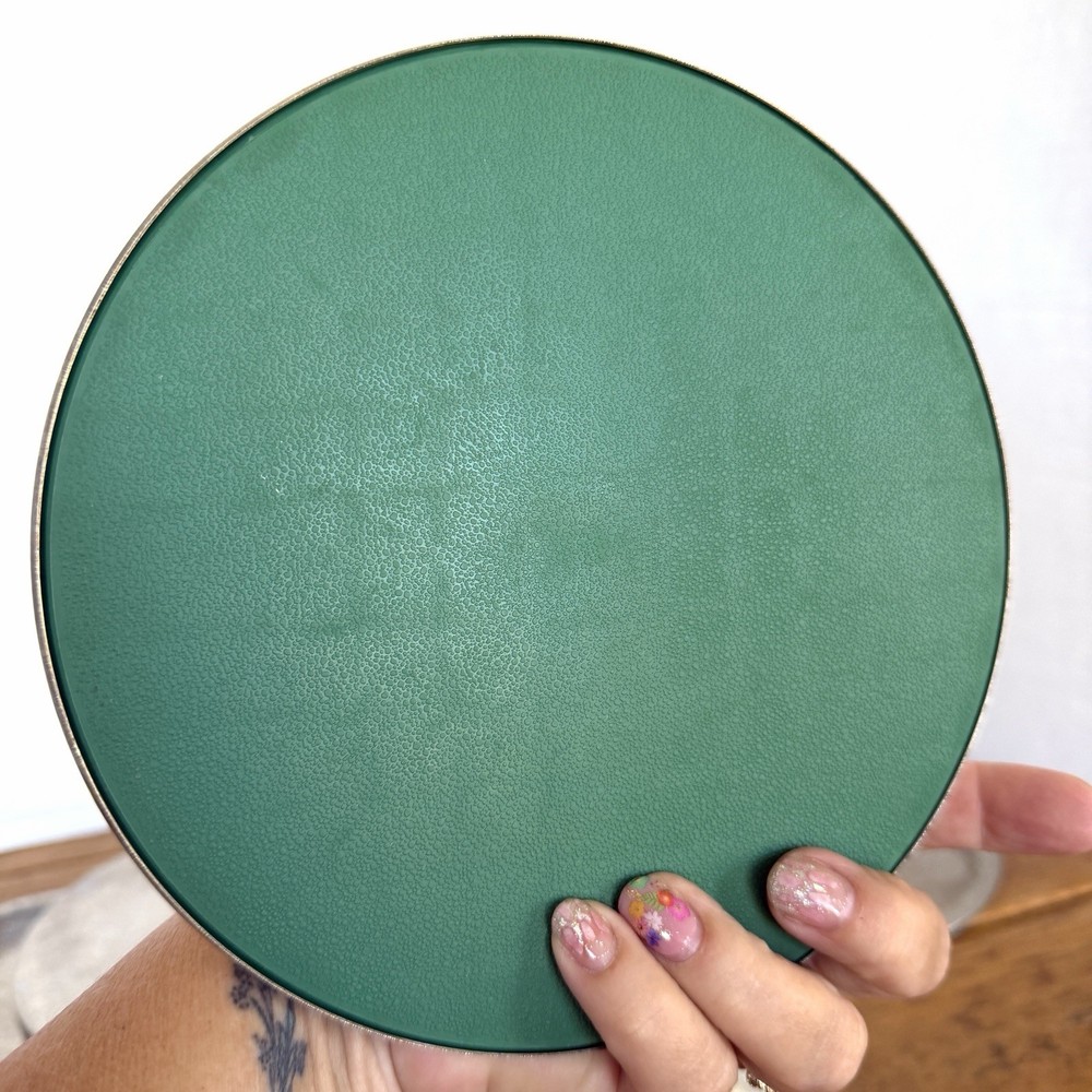 Vtg 70’s Silver Plate Scroll Design Engraved Round 5 Pc Trivet Set W/ Holder 7.5