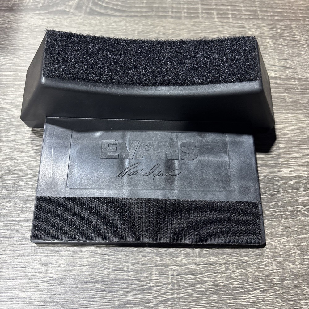 Evans Dixson Bass Drum Lift