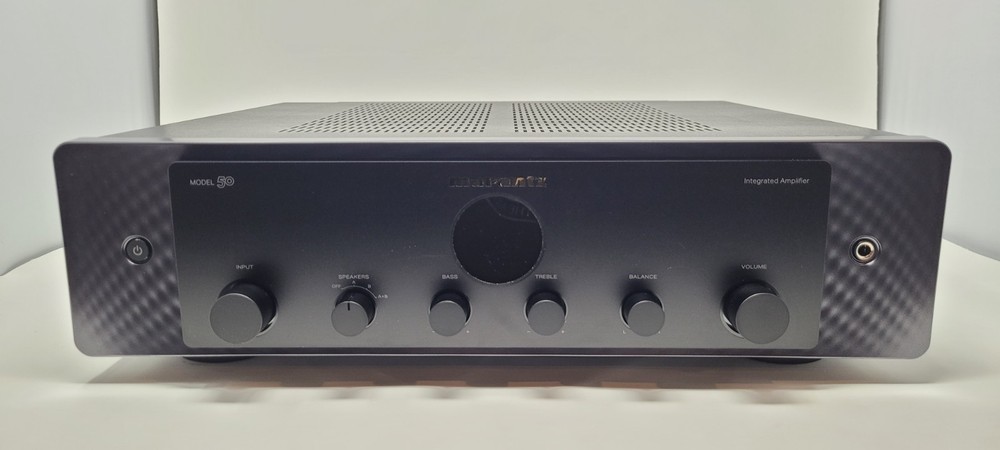 Marantz MODEL 50 Integrated Amplifier - Black **B-Stock**