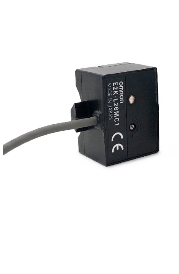 1pc level sensor E2K-L26MC1 amk