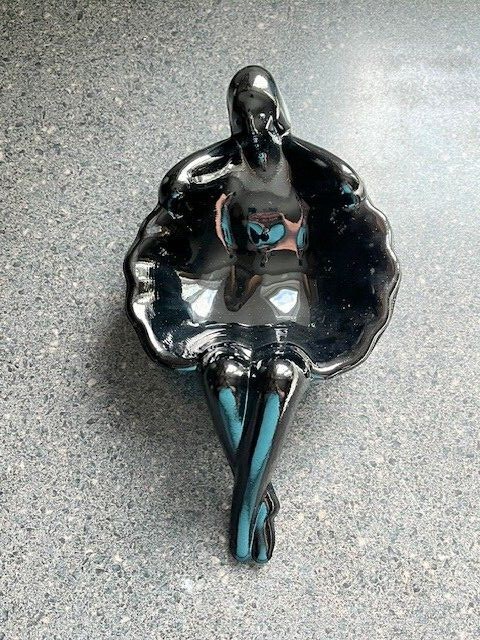 Mosser Glass BATHING BEAUTY Soap Dish - YOU CHOOSE COLOR! Lady in bath Bathroom