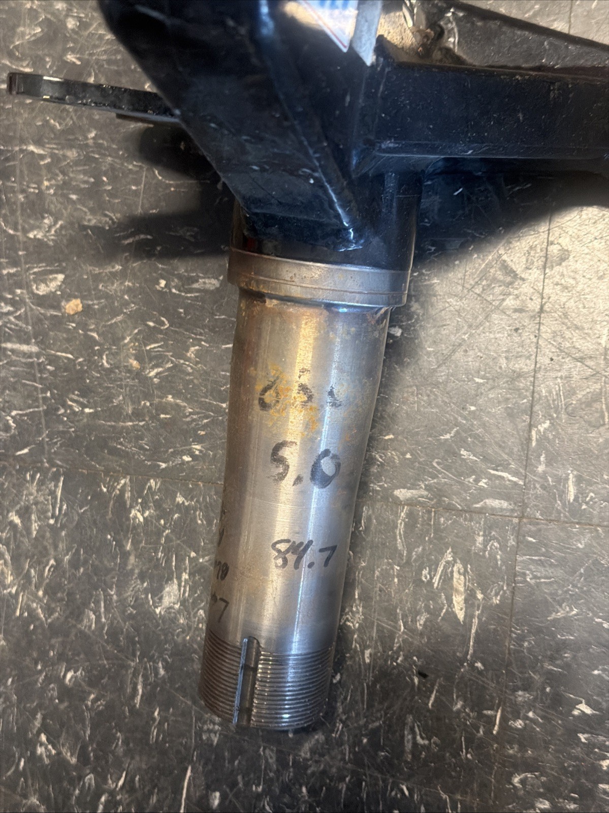 TWM Racing Products Spindle Blue Front Rocket Dirt Late Model TWM Spindle Left