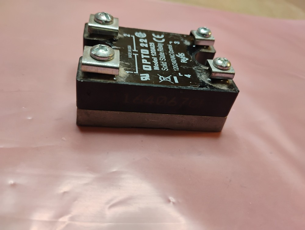 OPTO 22 120A25 Solid State Relay - Fast Ship