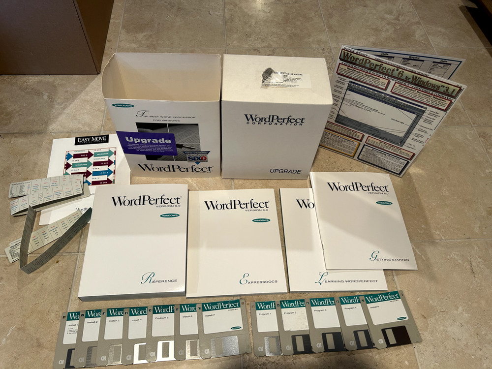 Windows WordPerfect Version 6.0 Word Processor Software, Draw 2.1, & ref chart