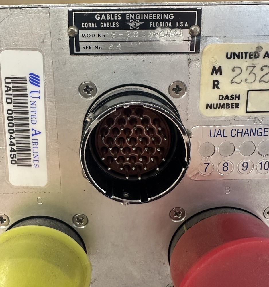 Gables Engineering G-2833-040 Aviation Airplane Avionics Control Panel Module