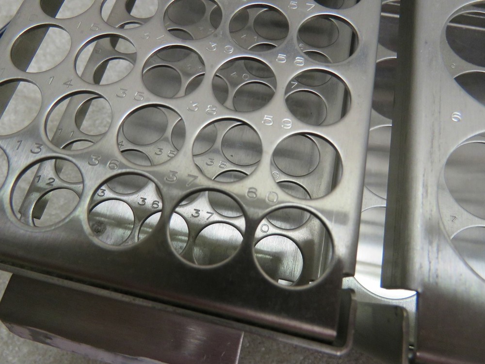 Lachat AIM 1250 autosampler