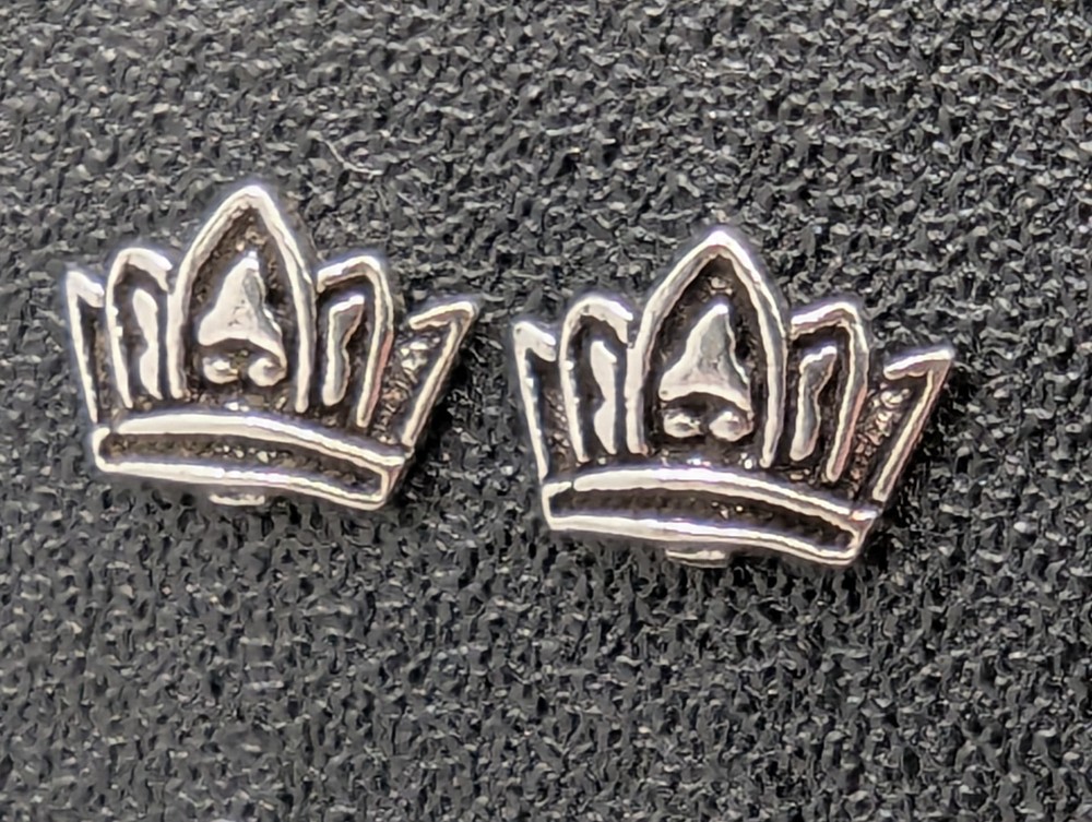 CROWN 925 Sterling Silver Earrings. 3D Crown Shaped Small Stud / Post Earrings.
