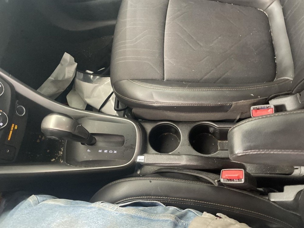 Complete Console Front Floor With Keyless Entry Opt BTM Fits 19-22 TRAX 999592