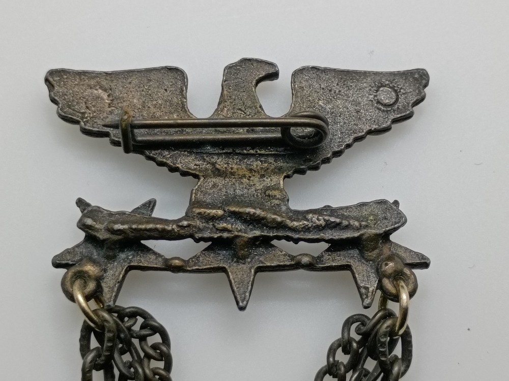 WWII Three 3 Star Army Eagle Brooch Pin