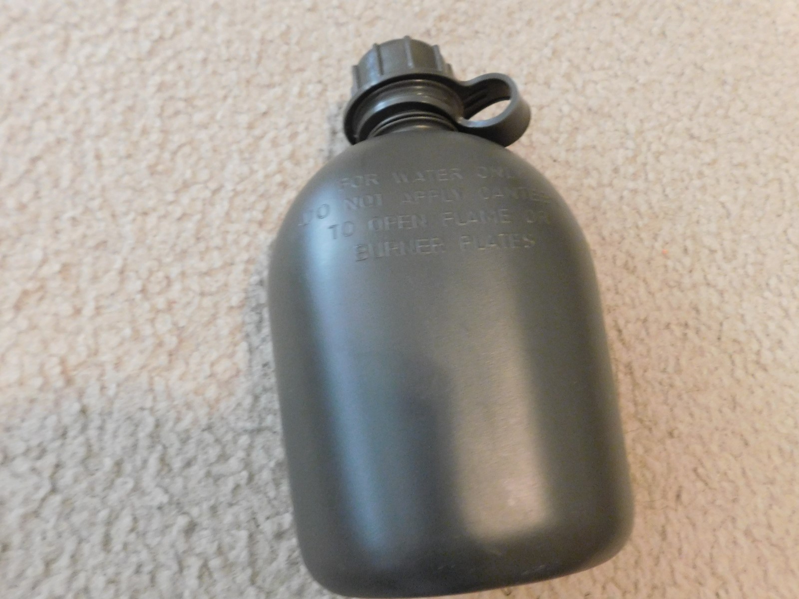 US MILITARY 1 QUART OD GREEN PLASTIC CANTEEN NEW