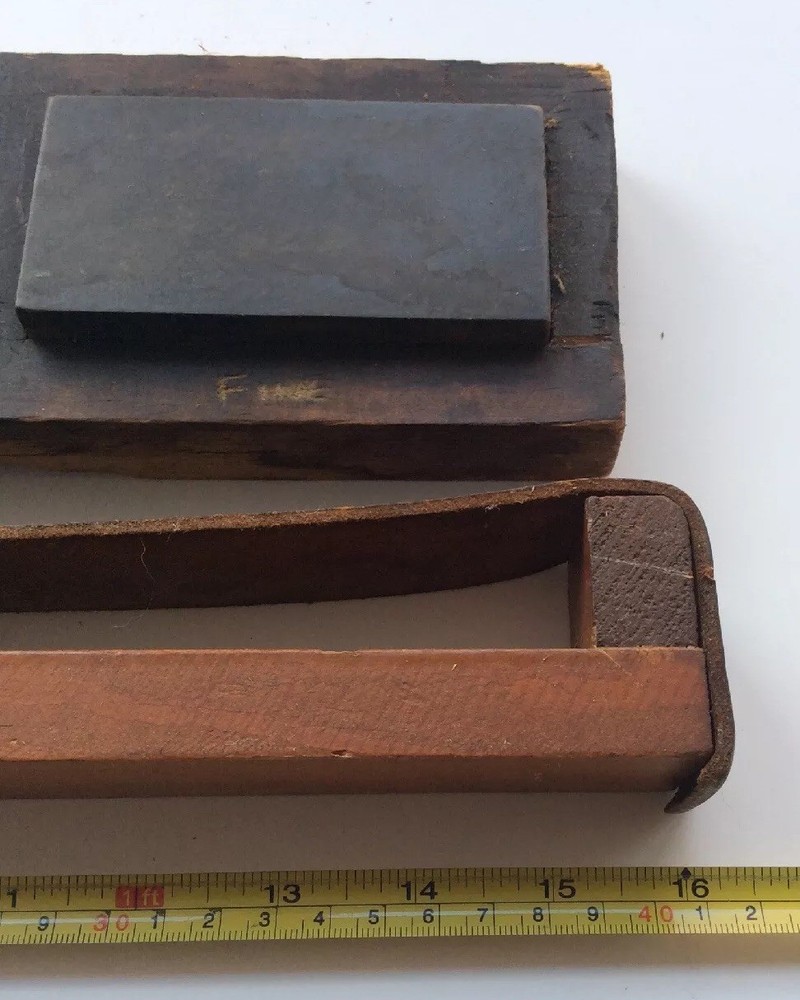 vintage razor blade sharpener Stone Belt