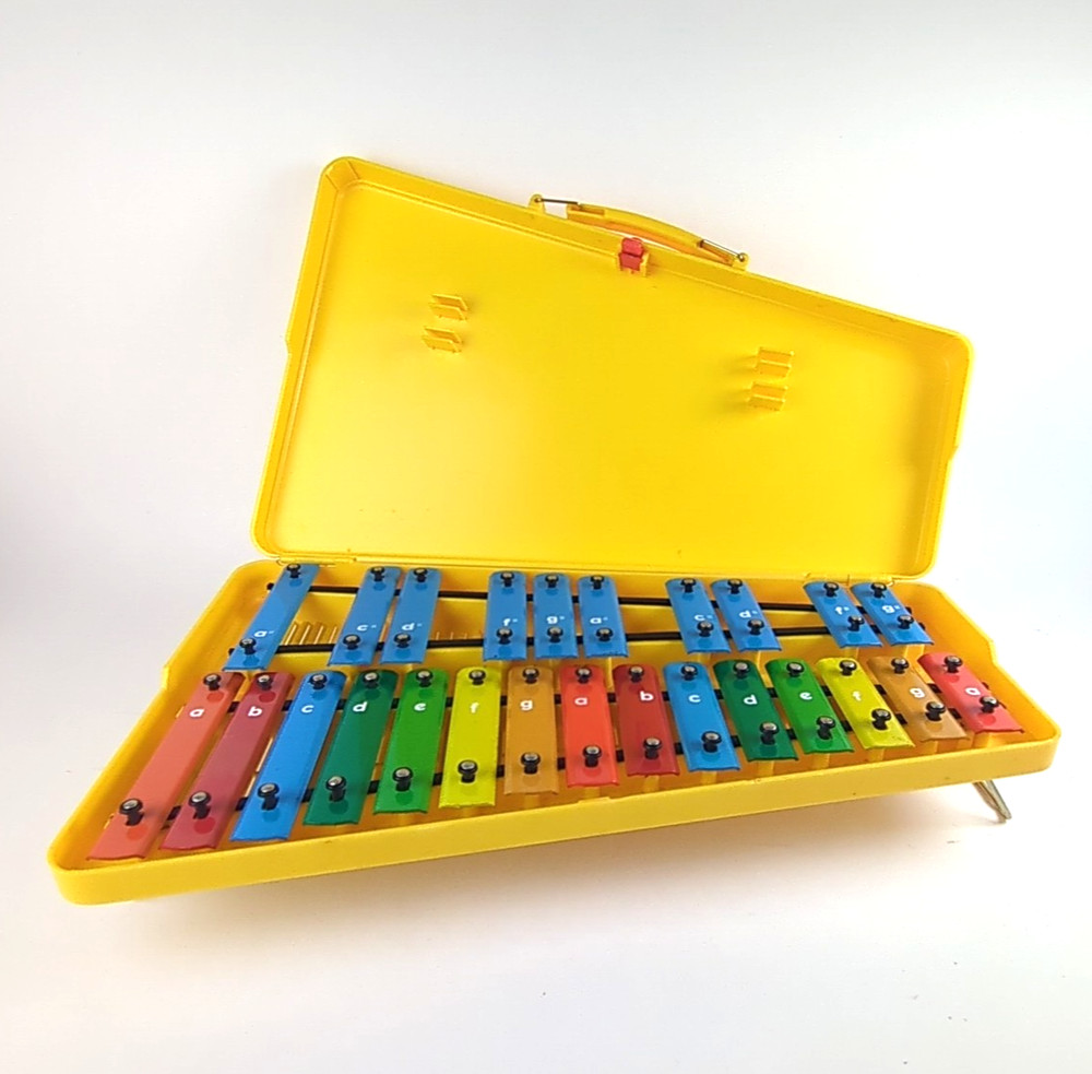 Portable 25 Note  Xylophone Bright Yellow Plastic Case Collapsible Table Top