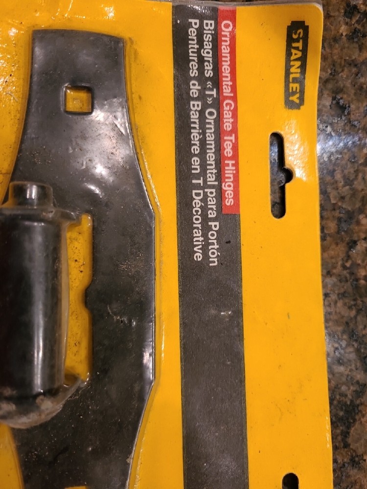 Stanley Ornamental Gate Tee and Latch Set