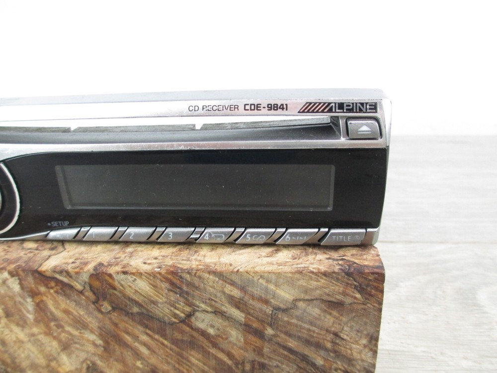 Alpine cde 9841 faceplate only OEM Tested