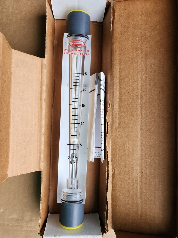 Dwyer VFC-121 EC Flow meter