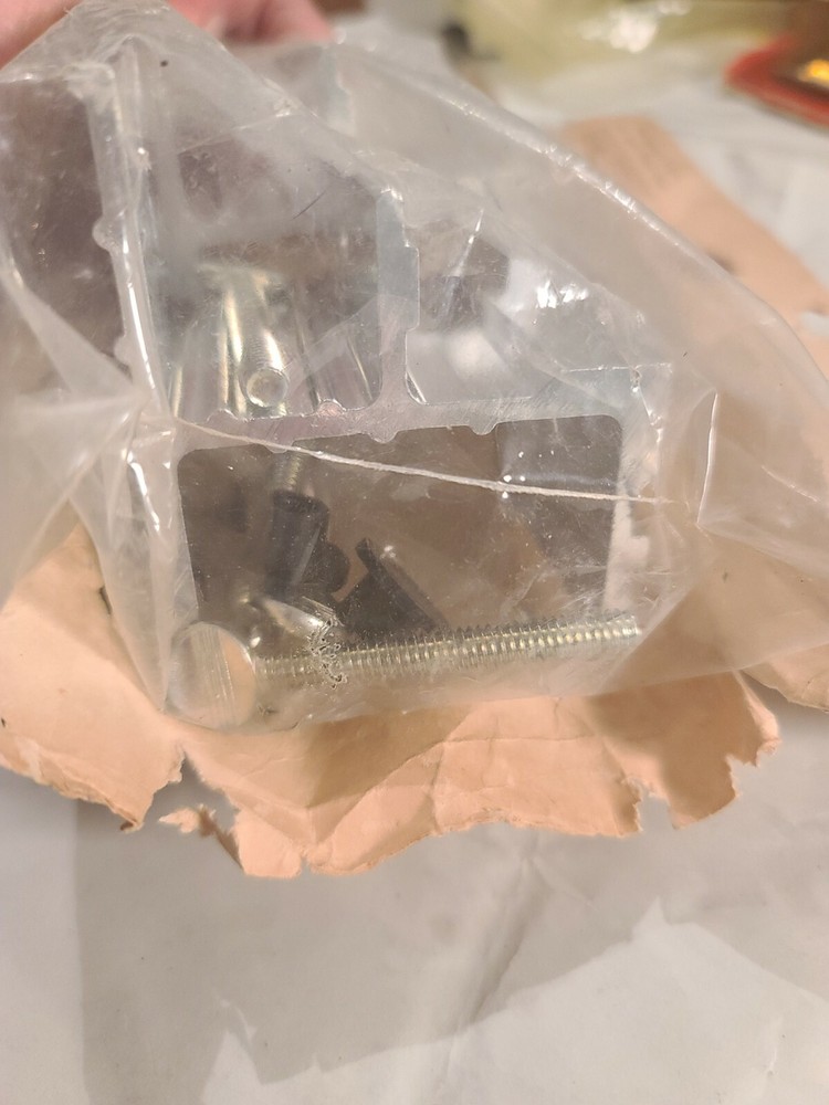 ** Joint'R Clamp System for table saw by Burt Development NEW