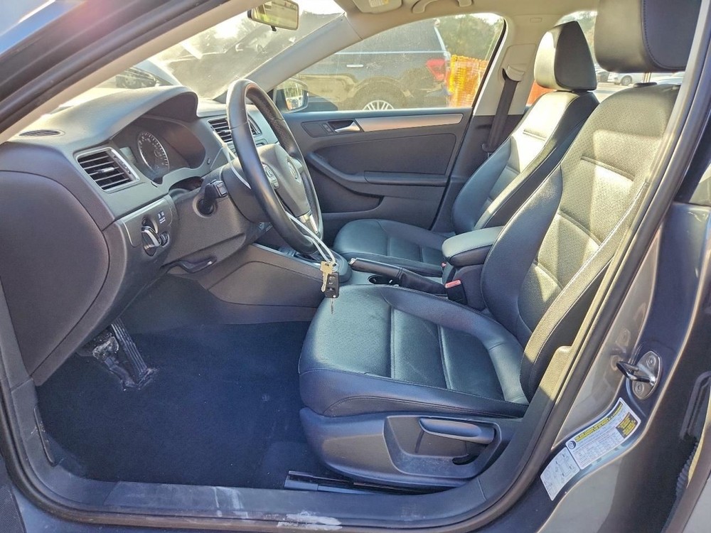 JETTA 2013 Glove Box 4951892