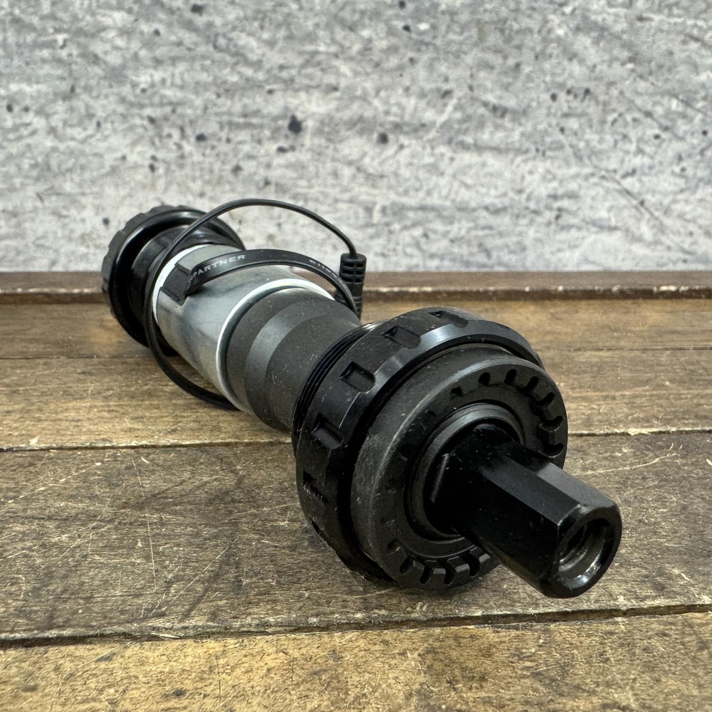 Specialized ELE Globe Bottom Bracket BSA 100mm 184mm Square Taper EBike