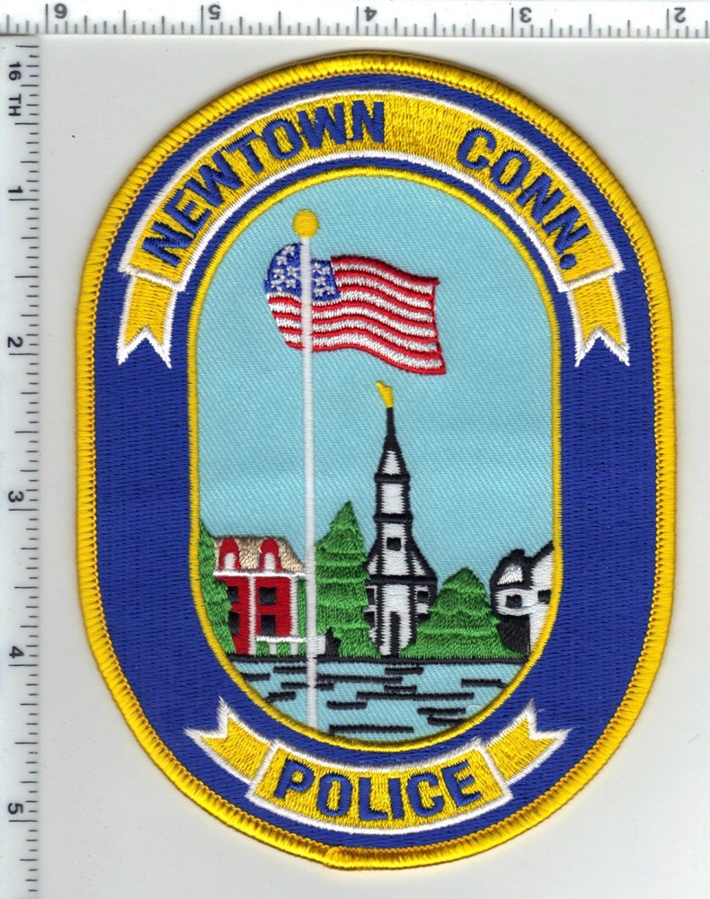 Newtown Police (Connecticut) 3rd Issue Shoulder Patch