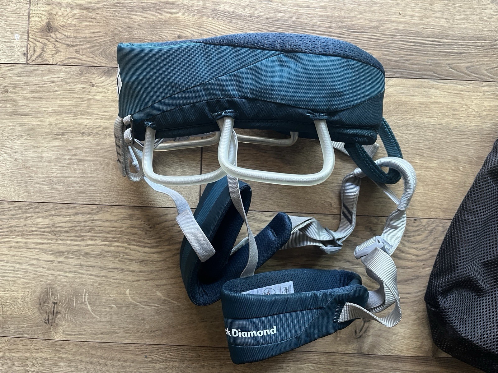 Black Diamond Women’s Primrose Climbing Harness – XS – 61cm-69cm(24-27in) Teal