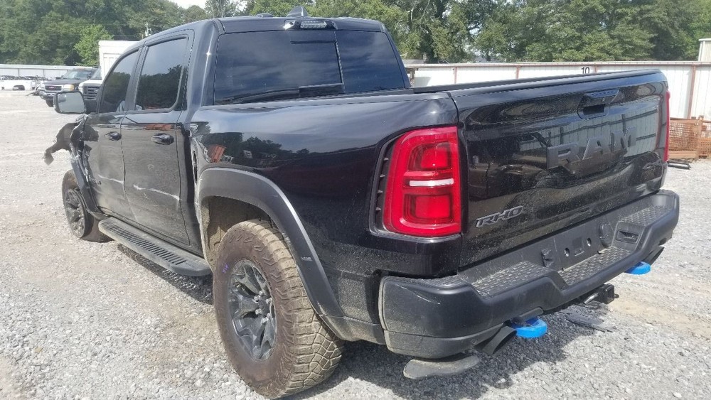 25 DODGE RAM RHO FRONT FACING CAMERA WINDSHIELD MOUNTED 68567267AA