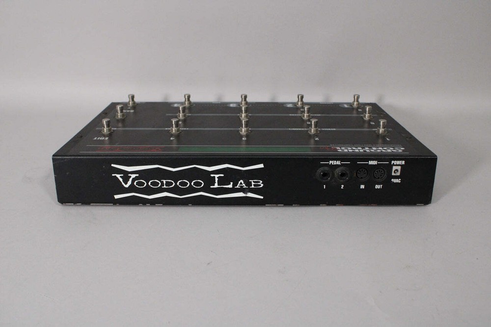 Voodoo Lab Ground Control Switcher And Ground Control Programmable Midi Foot