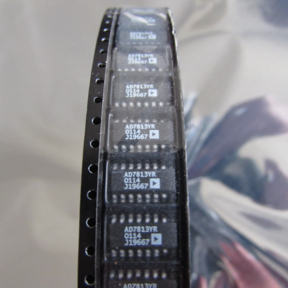 AD7813YR AD High Speed Microprocessor Compatible 8 - 10 bit Analog / Digital IC